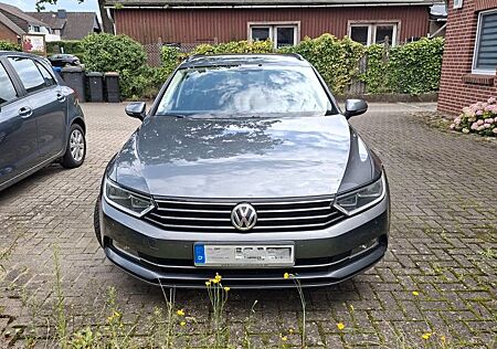 VW Passat Variant Volkswagen 2.0 TDI DSG Comfortline