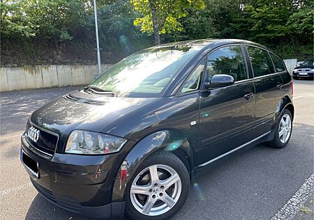 Audi A2 1.4 -