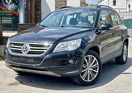 VW Tiguan Volkswagen 2.0 TDI 4Motion Automatik Track & Field