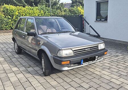 Toyota Starlet