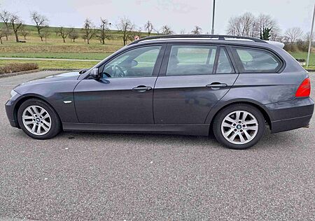 BMW 325i touring