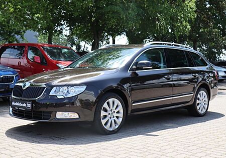 Skoda Superb COMBI ELEGANCE 2.0TSI DSG 1.HD+ALCANTARA