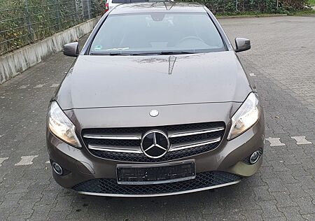 Mercedes-Benz A 180 BlueEFFICIENCY Edition Edition