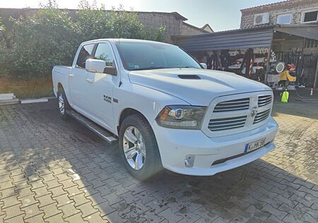 Dodge RAM SPORT V8/VOLL/AHK/SHZ/LPG/ 1 HAND MwSt.ausw.