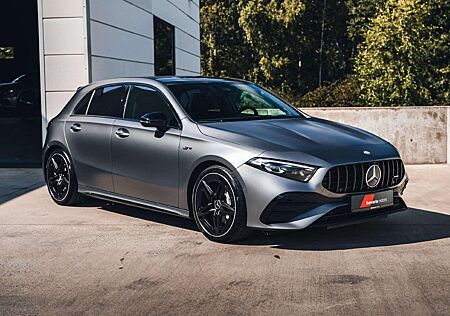 Mercedes-Benz A 35 AMG Mountain Grey Magno / Burmester / Pano