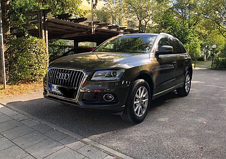 Audi Q5 2.0 TFSI Allrad *Standheiz*Kamera*8-Fach