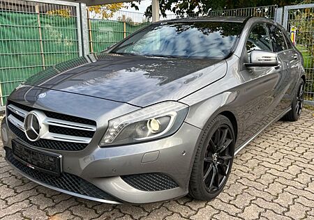 Mercedes-Benz A 250 URBAN LINE *7G*NAVI*TEMP*SZHZ TÜV NEU*