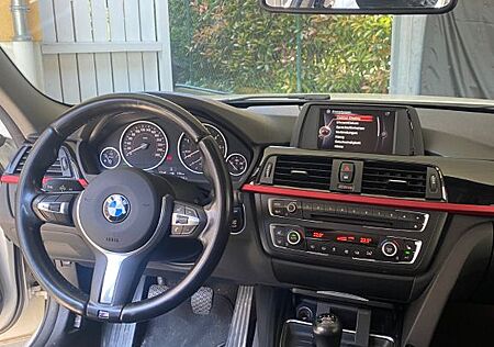 BMW 318d Touring M / Sport Line / Pano / Start-Stop