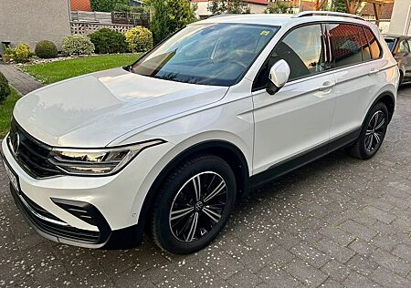 VW Tiguan Volkswagen 1.5 TSI OPF 96kW Life Life