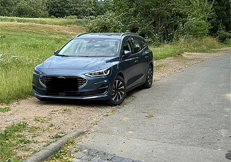 Ford Focus 1,0 EcoB. Hybrid 114kW Titanium Garantie
