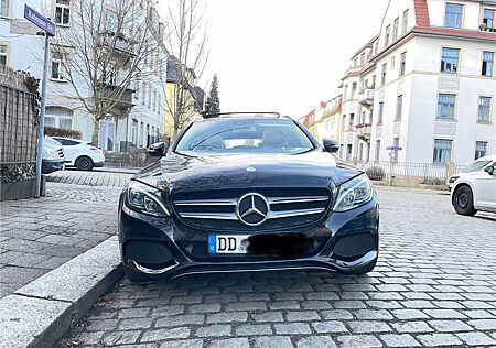 Mercedes-Benz C 220 d 4MATIC T AVANTGARDE Autom. AVANTGARDE