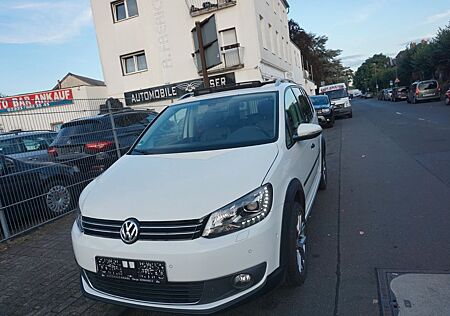 VW Touran Volkswagen Cross 1.4 TSI125 kW DSG Highline*7-SITZER