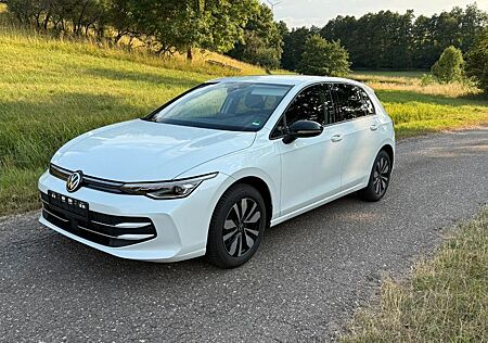 VW Golf Volkswagen 1.5 TSI Sondermodell Goal LED AHK Navi ACC