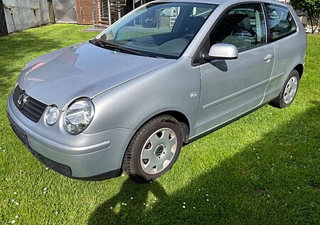 VW Polo Volkswagen 1.4 AUTO TRENDLINE Trendline