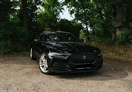Jaguar XE P250 SE Black Pack / Smart View / Elek. Heck.