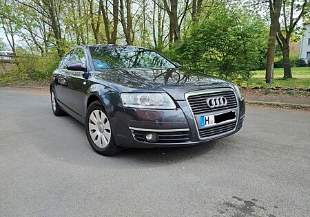 Audi A6 2.4 - S-Line