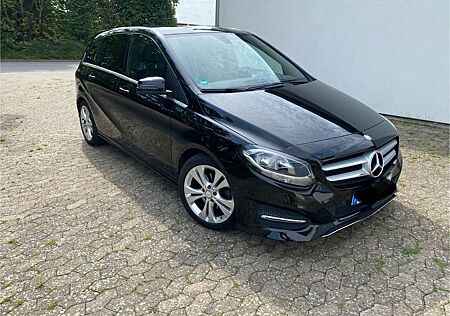 Mercedes-Benz B 180 Urban /Leder/LED/Sport