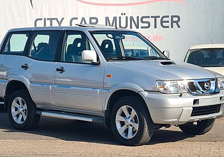 Nissan Terrano II 3,0 Di Prestige AHK Alu T.Leder StHz