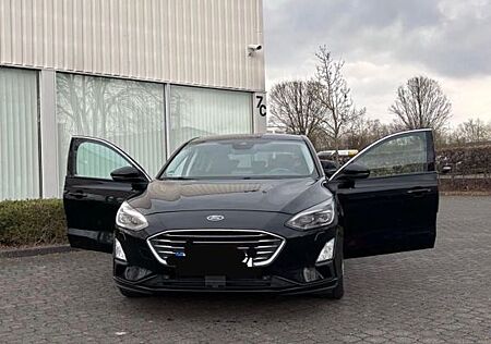 Ford Focus 1,0 EcoBoost 92kW Titanium Titanium