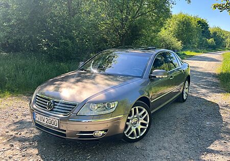 VW Phaeton Volkswagen 3.0 V6 TDI 4MOTION Tiptronic 5-Sitzer -