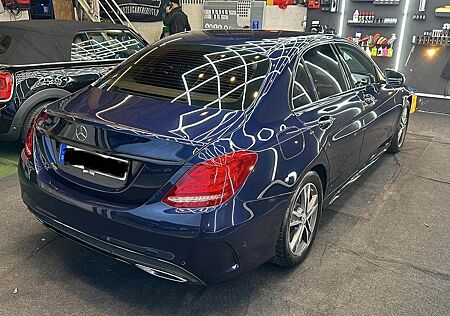 Mercedes-Benz C 220 d AMG Night Blue paket