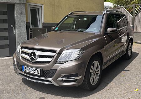 Mercedes-Benz GLK 200 CDI *KLIMA*NAVI*AUTOMATIK*LÜCKENLOS SCH*
