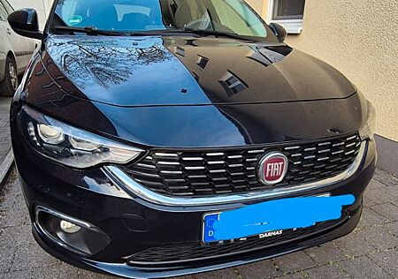 Fiat Tipo 1.6 MultiJet LOUNGE LOUNGE