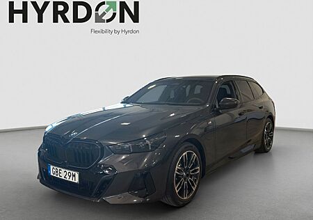 BMW 530e Touring M Sport Pro Voll Pano Augmentedview