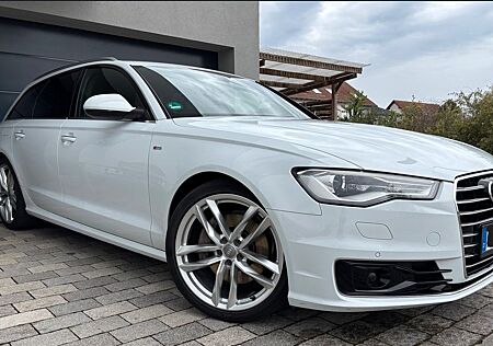 Audi A6 2.0 TFSI S tronic Avant - S-Line Sportpaket