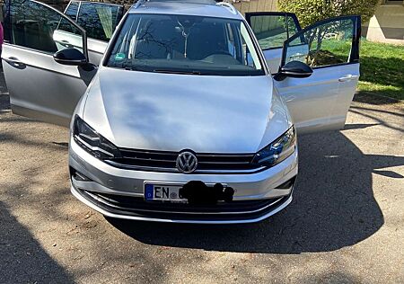 VW Golf Sportsvan Volkswagen 1.5 TSI ACT OPF 96kW IQ.DRIVE...