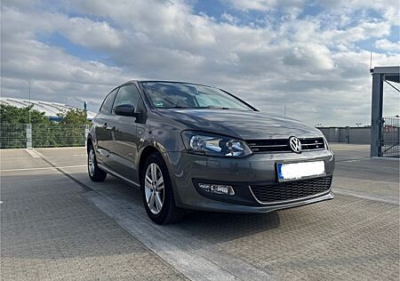 VW Polo Volkswagen 1.2 TSI LIFE *70.000km**Unfallfrei*