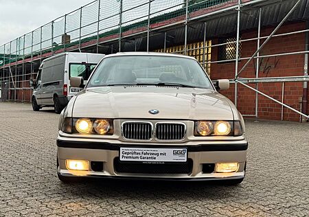 BMW 320iA e36 Coupe M-Paket Sammler Zustand