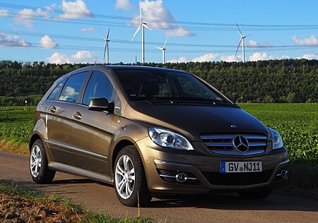 Mercedes-Benz B 160 Mercedes Benz B-Klasse 2011 Benzin