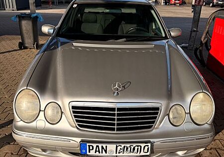 Mercedes-Benz E 200 CDI ELEGANCE Elegance