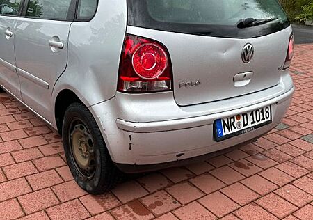 VW Polo Volkswagen 9N 1.2