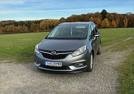 Opel Zafira Tourer 1.4 Turbo 140 PS 7 Sitze