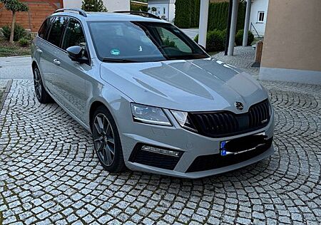 Skoda Octavia 2.0 TDI DSG 4x4 RS Combi RS