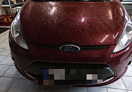 Ford Fiesta 1,4 Titanium Autom. Titanium