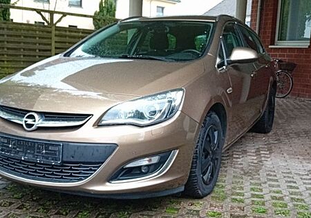 Opel Astra Sports Tourer 2.0 CDTI 6 Gang*Navi*PDC