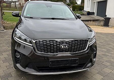 Kia Sorento 2.2 CRDi AWD Spirit Automatik AHK