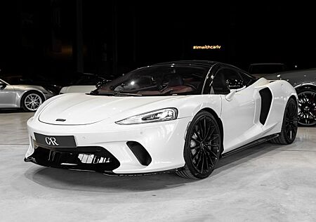 McLaren GT Premium*Carbon*B&W*Pano*Camera*Black pack*