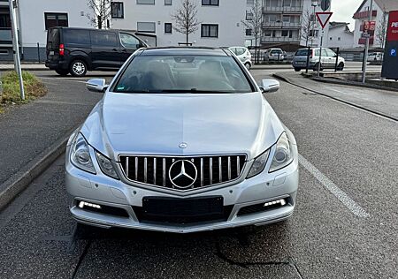 Mercedes-Benz E 350 Coupe CDI BlueEfficiency 1-Hand/Pano.