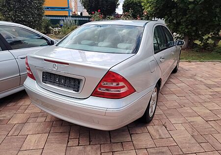 Mercedes-Benz C 200 KOMPRESSOR ELEGANCE TÜV