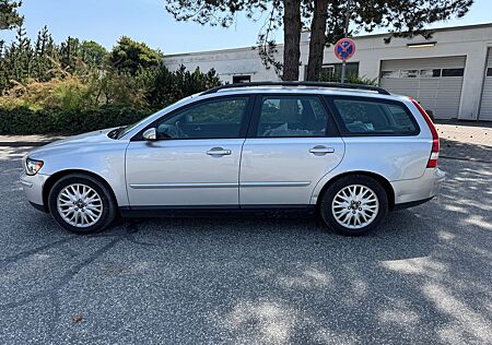 Volvo V50 Kombi 2.4 Summum