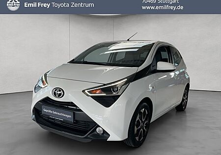 Toyota Aygo (X) -play Team D /Klima/Rückfahrk./Apple+Andro