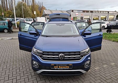 VW T-Cross Volkswagen Active NAVI,KAMERA,SHZ,APPLE CAR,AUTOM.,