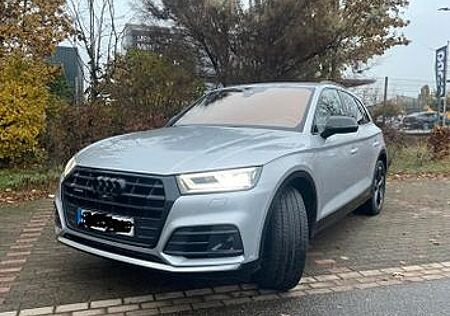 Audi Q5 50 TDI sport/S-Line/Matrix/Pano/Virtual/Luftf