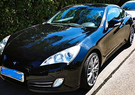 Hyundai Genesis Coupé 2.0T