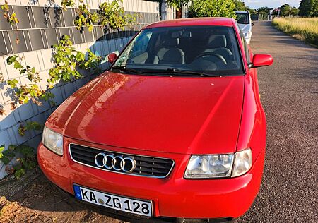 Audi A3 1.6 Ambiente Ambiente