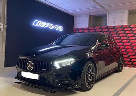 Mercedes-Benz A 35 AMG Mercedes-AMG A 35 4MATIC DCT Merced...